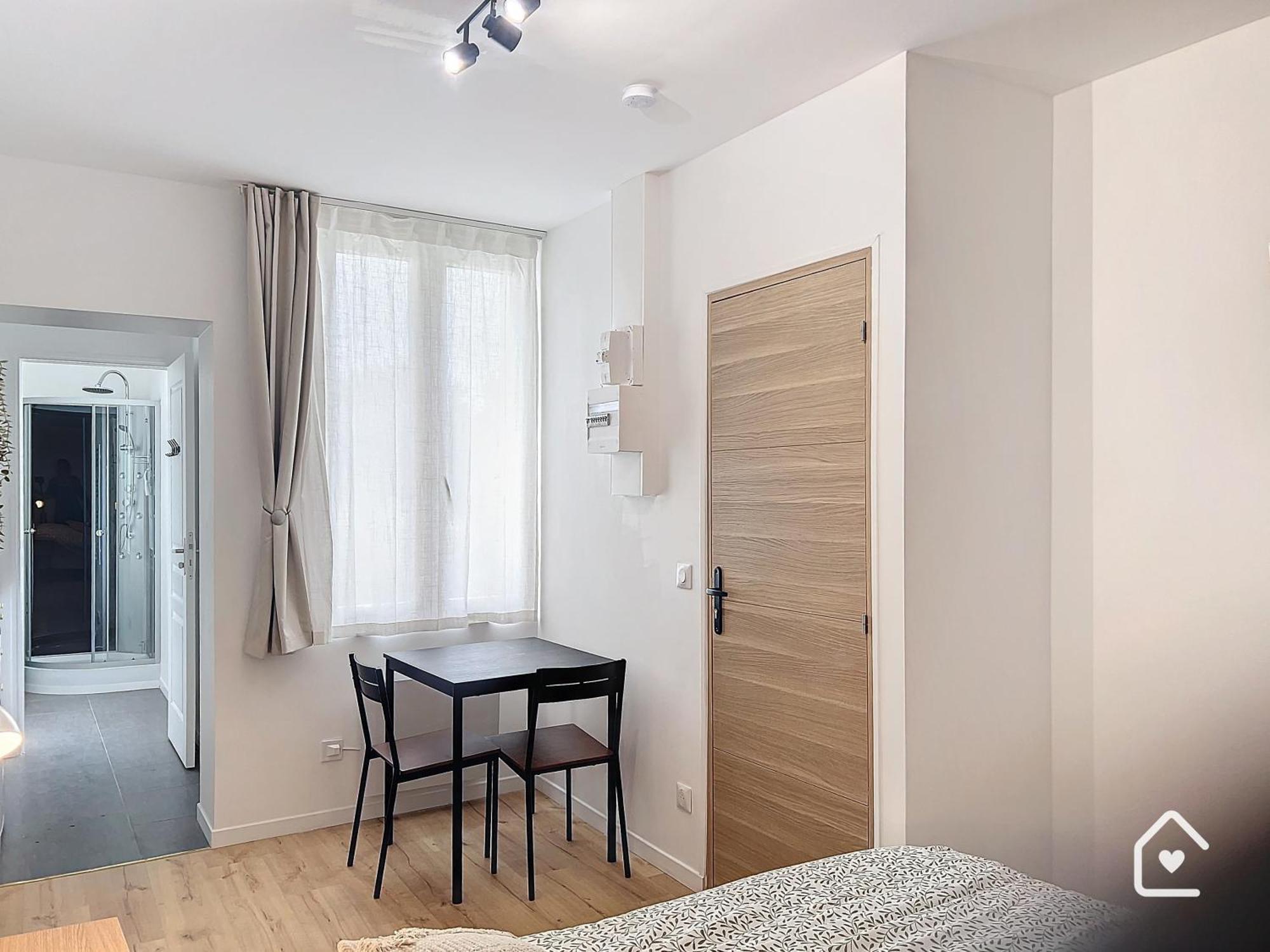 Studios - 1 Min Gare Chatellerault - Entree Autonome - ภายนอก รูปภาพ