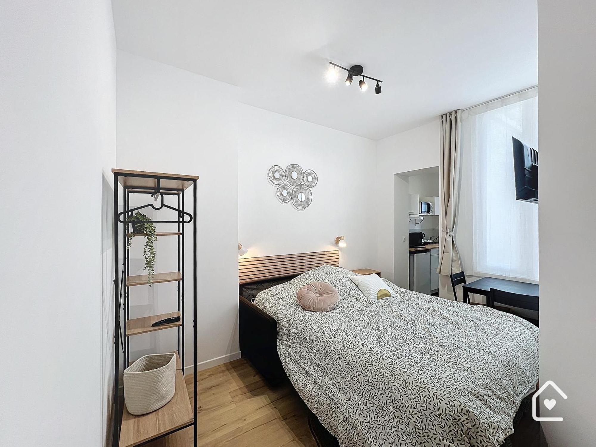 Studios - 1 Min Gare Chatellerault - Entree Autonome - ภายนอก รูปภาพ