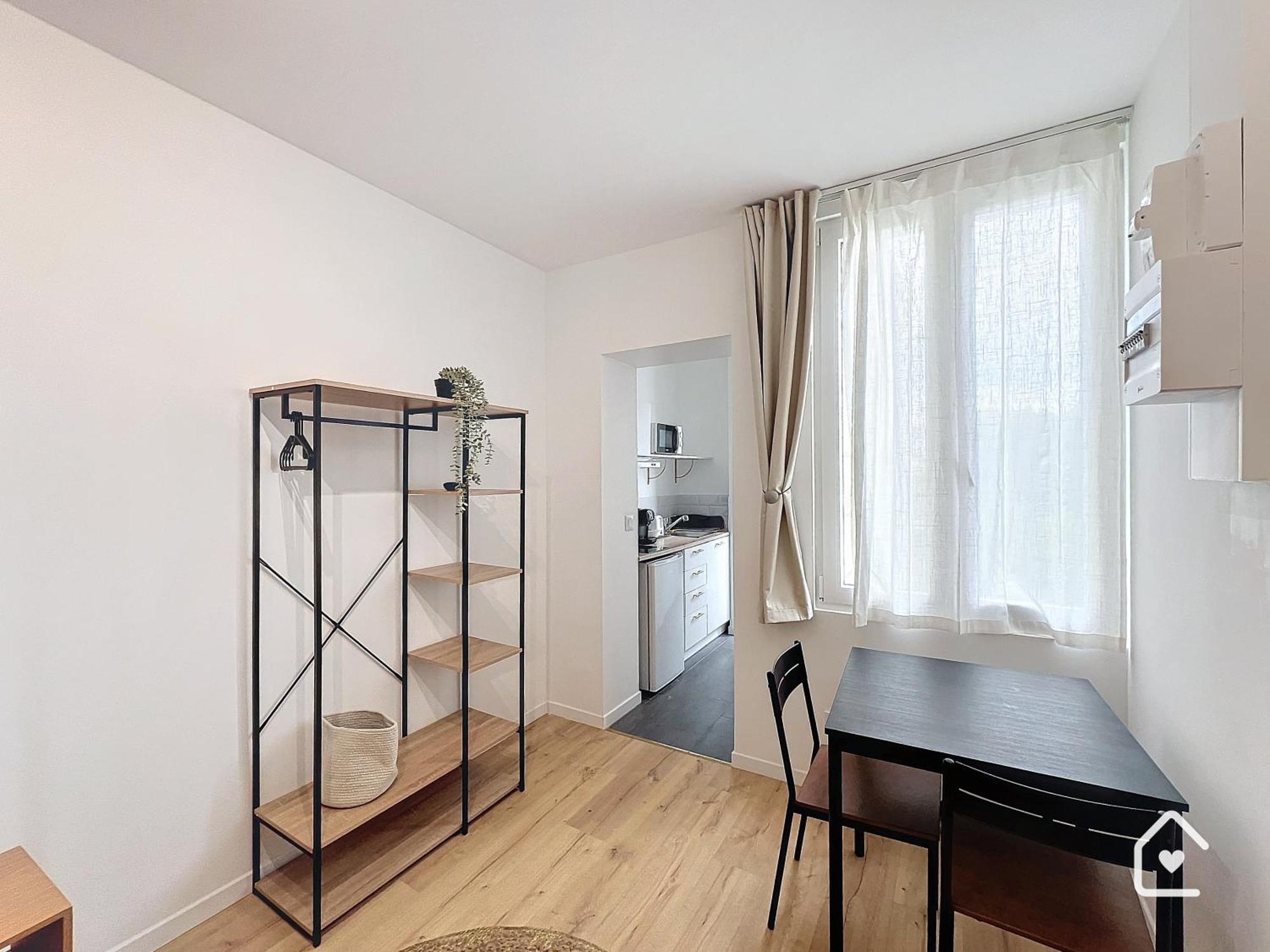 Studios - 1 Min Gare Chatellerault - Entree Autonome - ภายนอก รูปภาพ