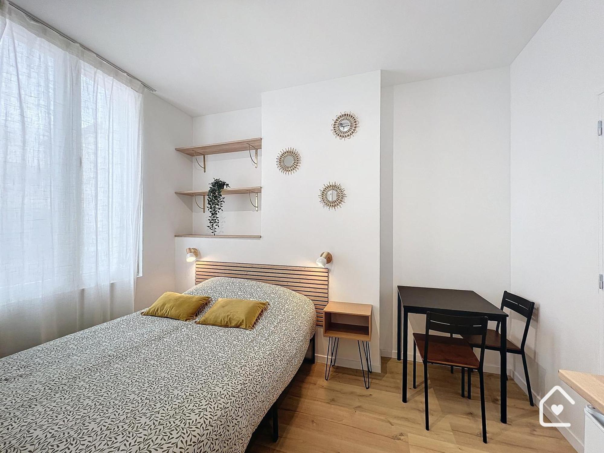 Studios - 1 Min Gare Chatellerault - Entree Autonome - ภายนอก รูปภาพ