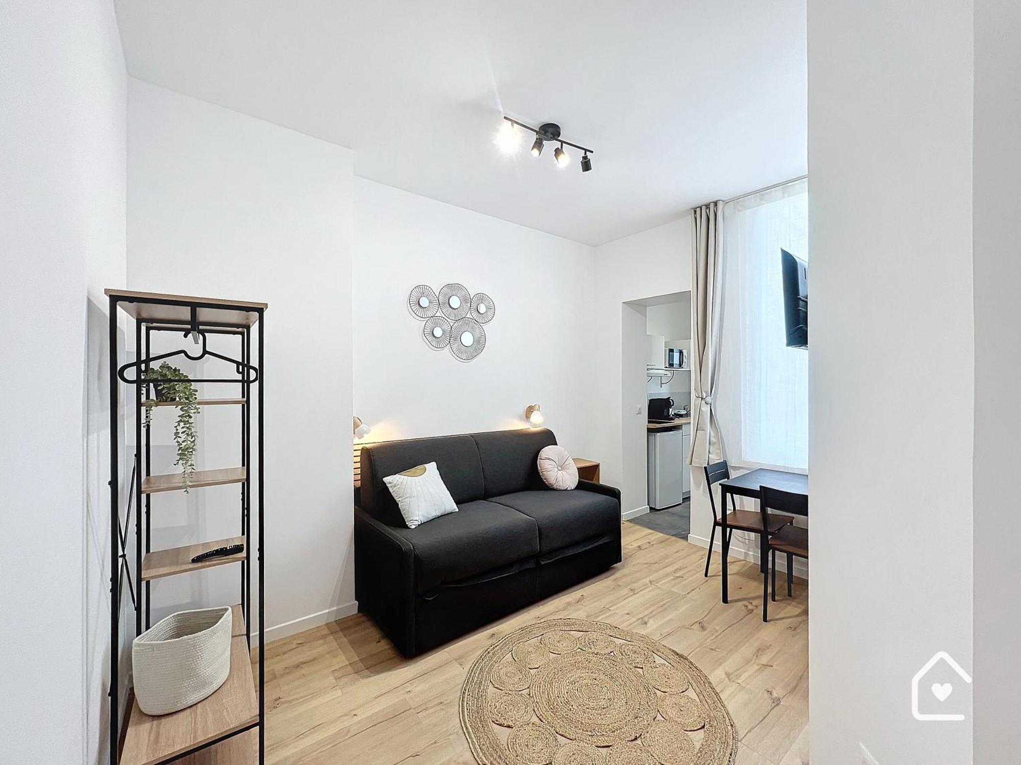 Studios - 1 Min Gare Chatellerault - Entree Autonome - ภายนอก รูปภาพ