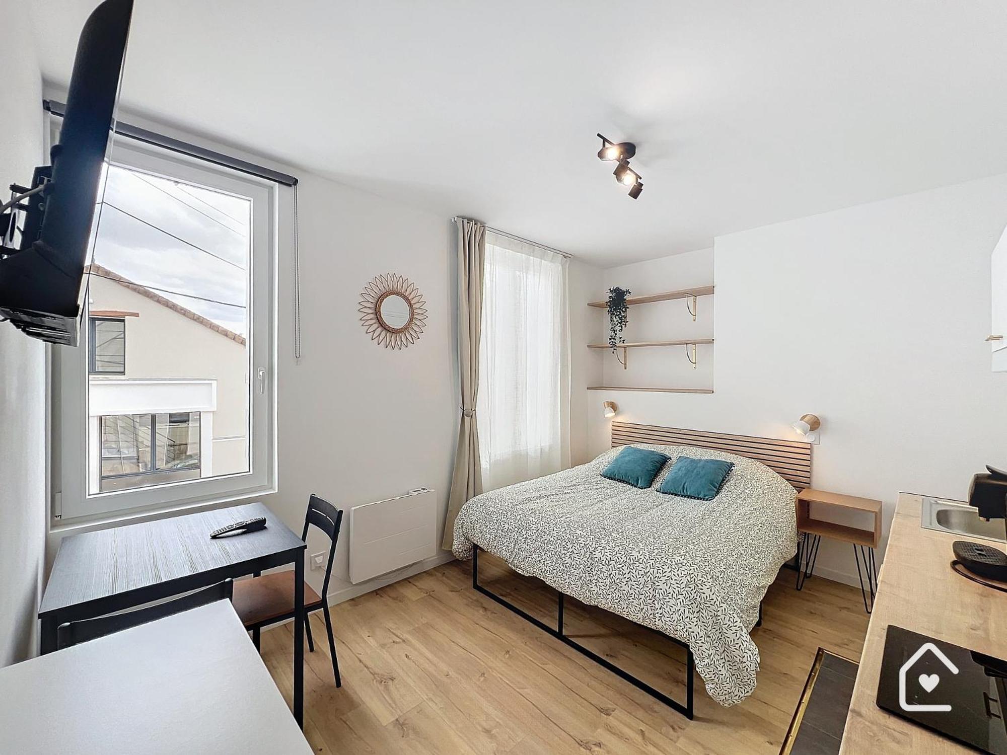 Studios - 1 Min Gare Chatellerault - Entree Autonome - ภายนอก รูปภาพ