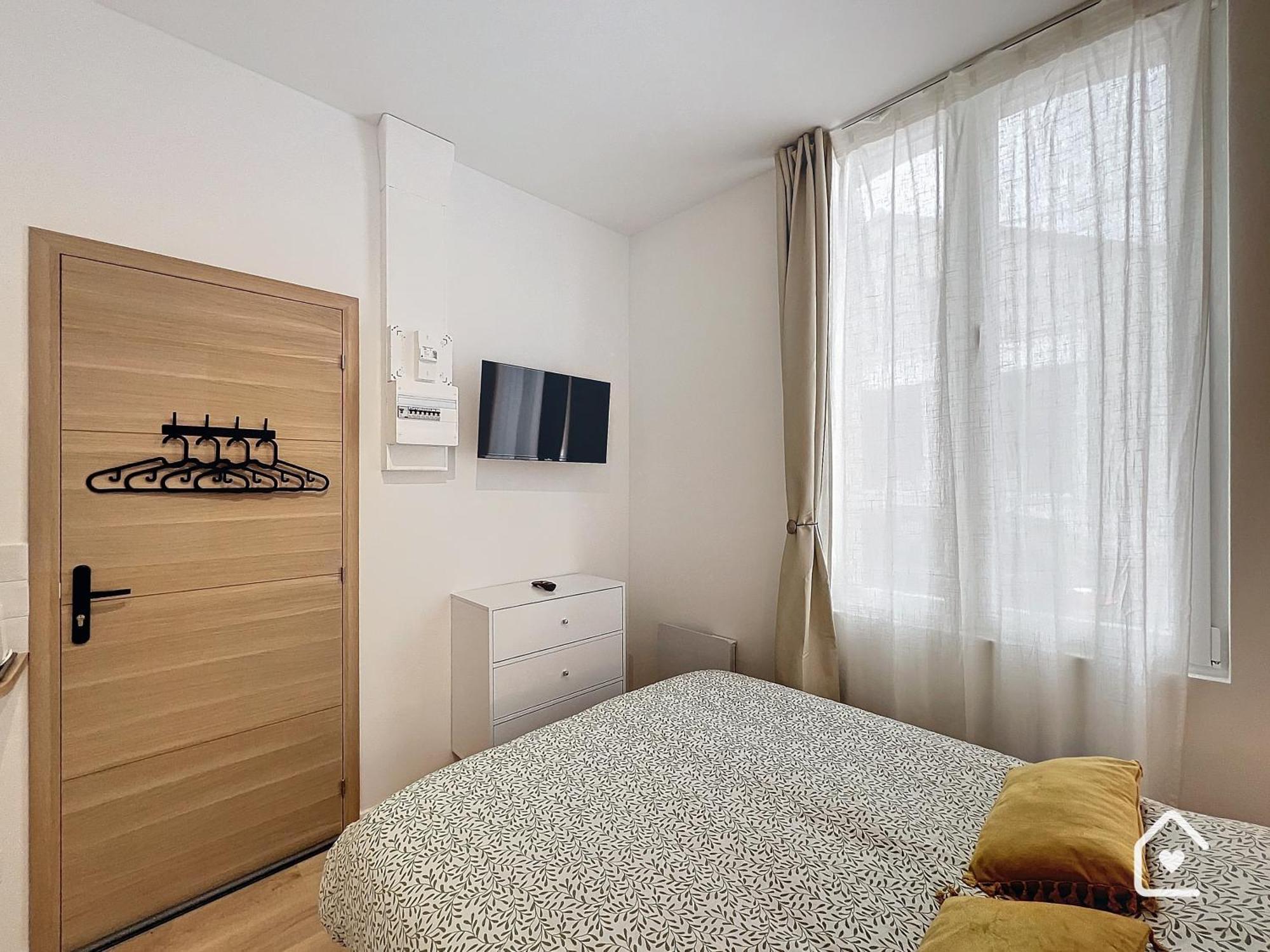 Studios - 1 Min Gare Chatellerault - Entree Autonome - ภายนอก รูปภาพ